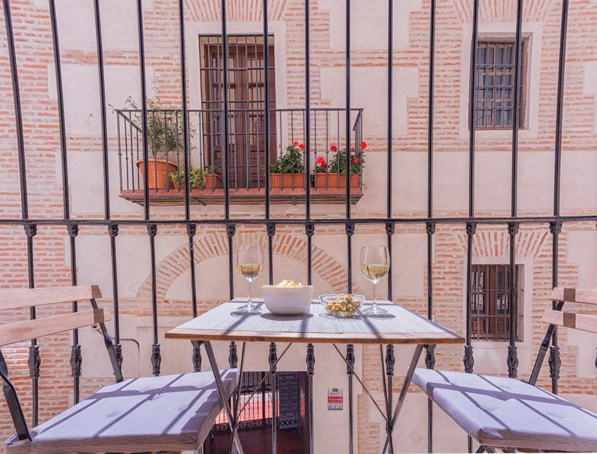 -Malagasunapts- Vibrant Historic City Centre Buitenkant foto
