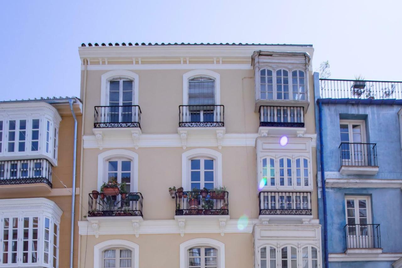 -Malagasunapts- Vibrant Historic City Centre Buitenkant foto